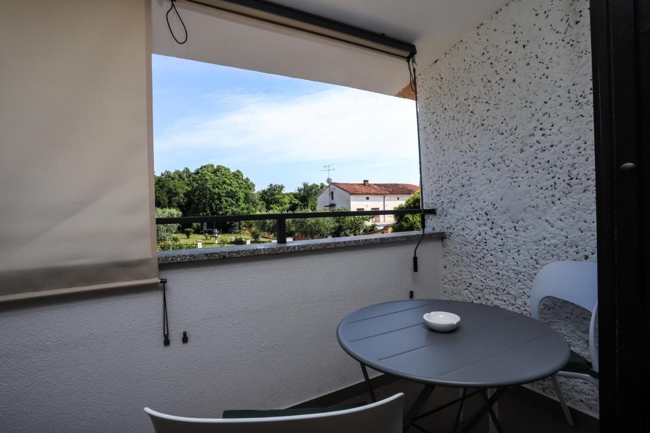 Studio Nina Porec Exterior photo